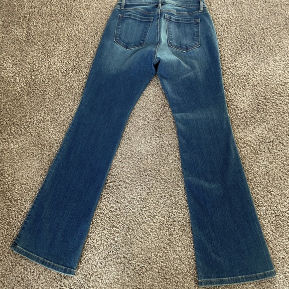 Women’s Ann Taylor Loft Jeans - Picture 3 of 10